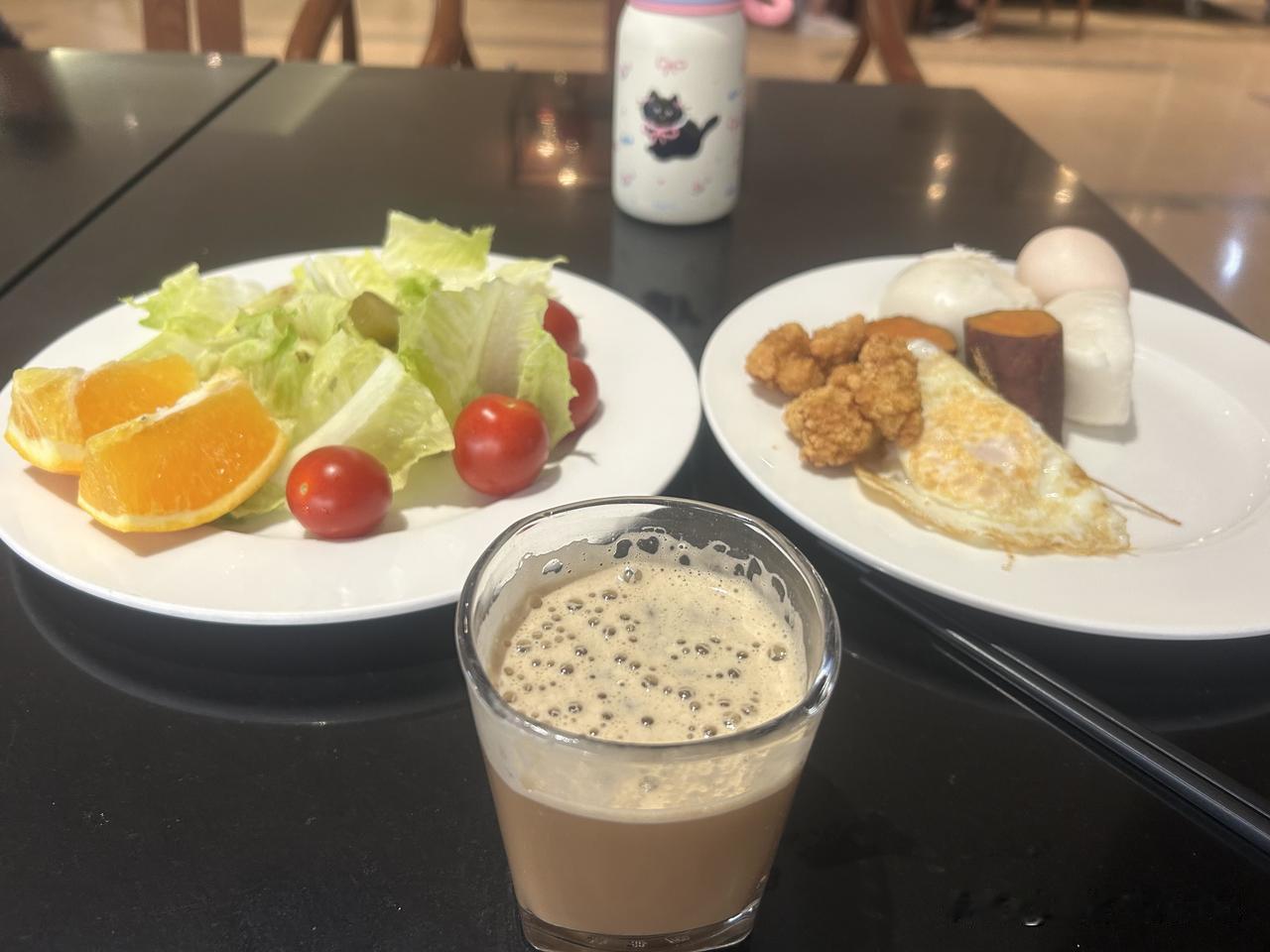 三亚第三天
第二天没有行程，躺了一天，剪了几个视频。

今天是5月2号，一早步行