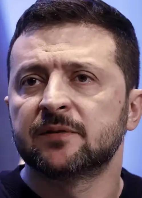 敢说这话的人，要么是英雄？要么就是有点喝多了。当地时间1月22日，乌克兰总统泽连