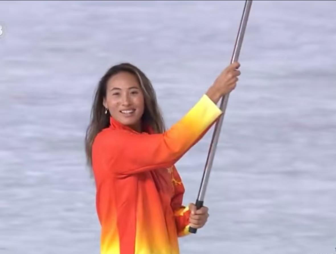 女明星当全运会旗手
哈哈😂
钦文出场那一幕
真的有女明星的气场
我刚在说钦文会