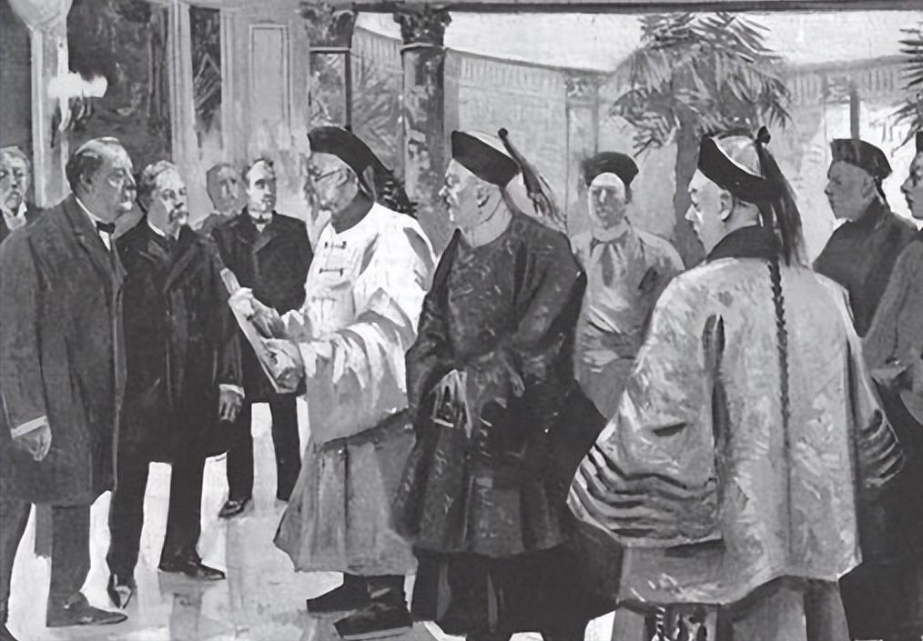 如今只要有人敢于提起西方价值观，我估计一定会被骂、被喷，会被戴上各种超级大帽子；