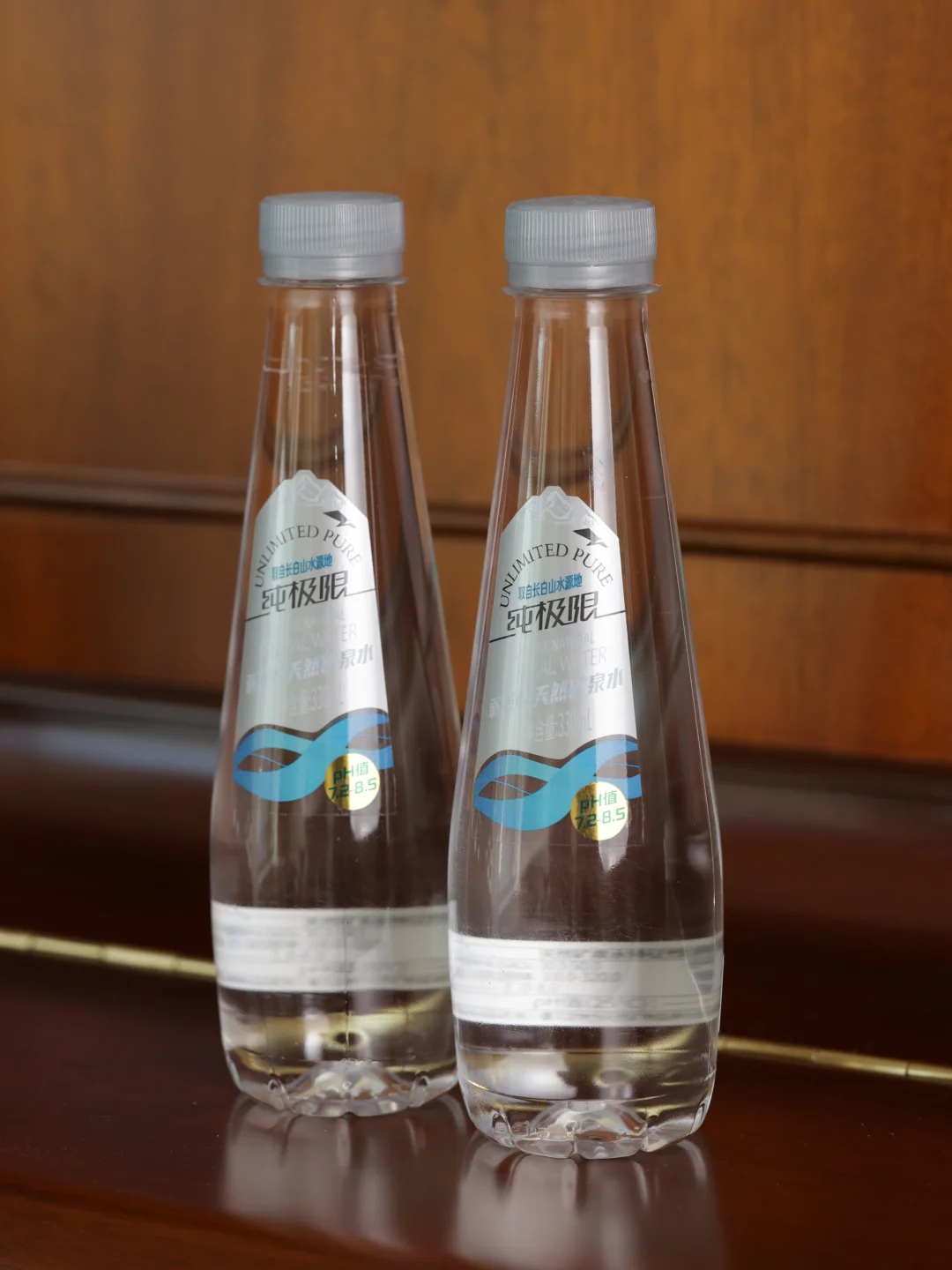 打工人常备矿泉水，取自长白山的弱碱性水