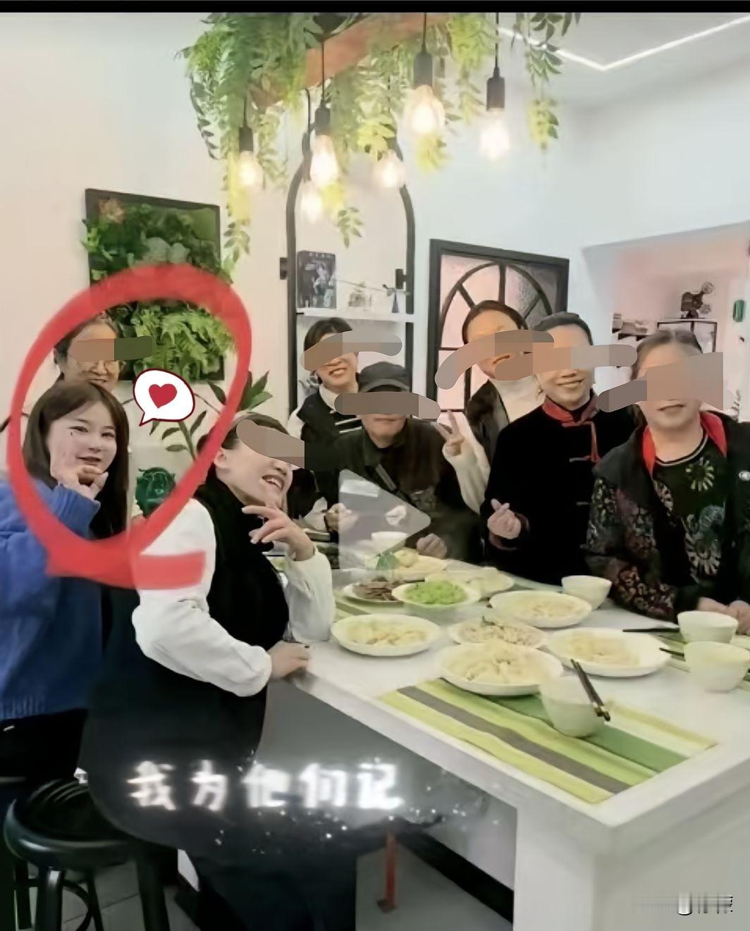 镜头从不骗人！频繁出镜的曹阳阳，彻底揭开成年人最讽刺的婚恋真相
 
最近曹阳阳频