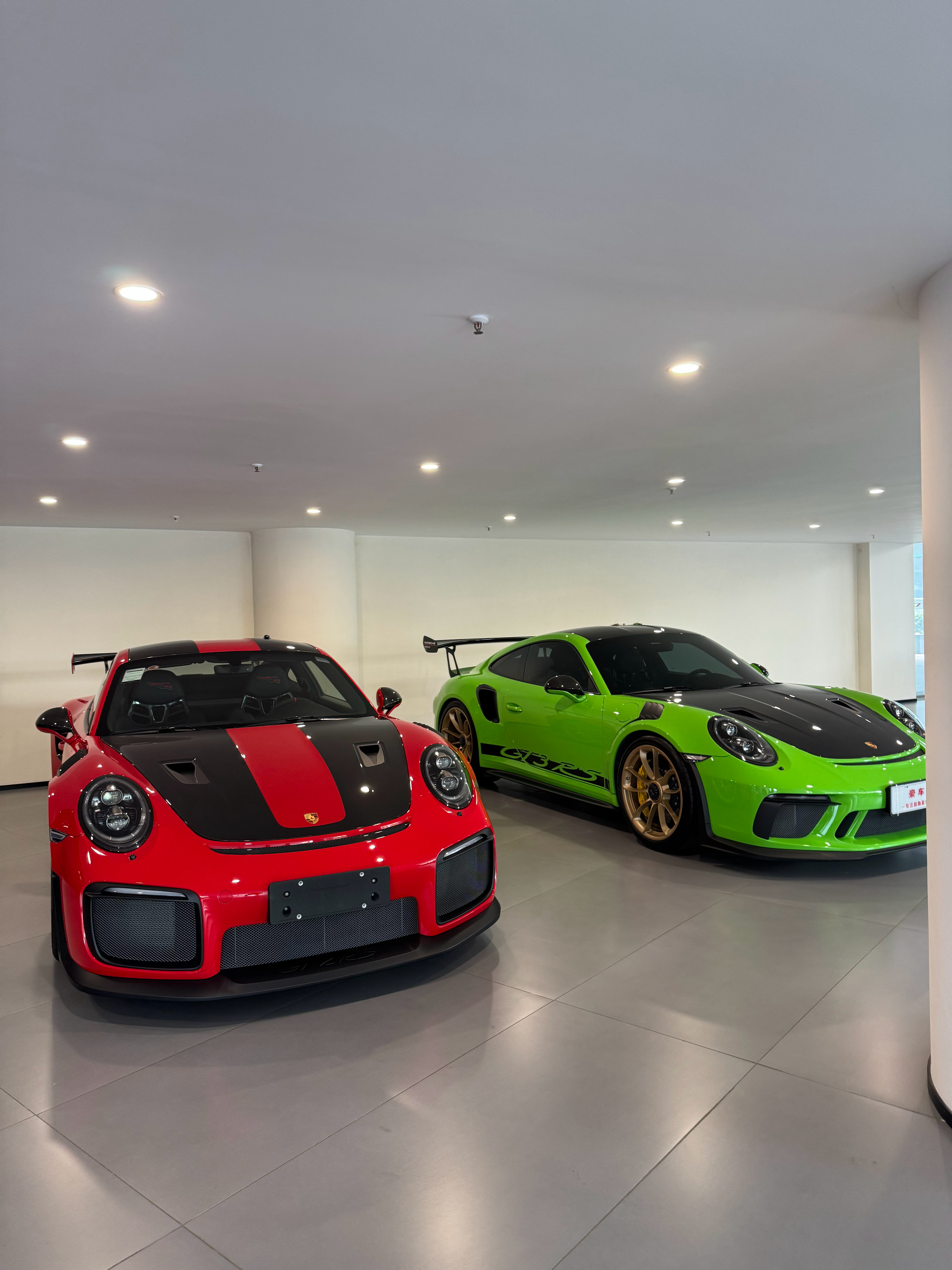 红绿灯🚦911 GT2 RS   911 GT3 RS ​​​