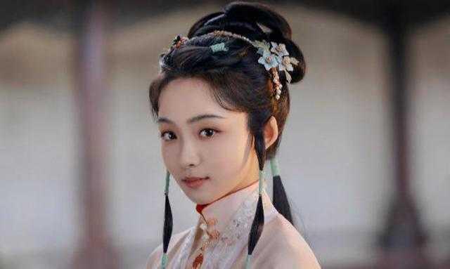 《兰香如故》：妾室入府，林绣茹才是真正赢家
袁绍辉抬妾入门那一日，林绣茹才彻底看