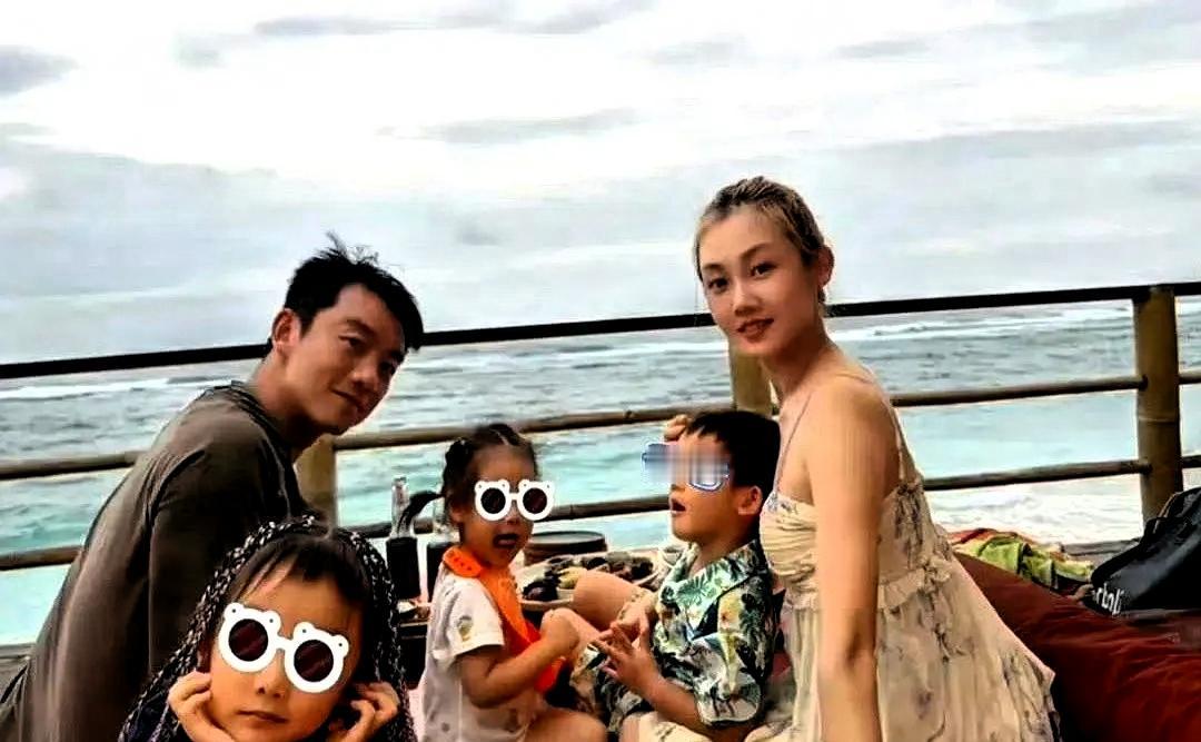 郑恺就发了个视频，半个娱乐圈的爹妈，估计脸都挂不住了。

他说5岁的女儿Ana能