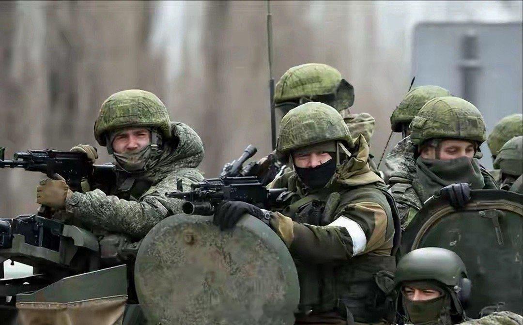 俄乌冲突局势在近期再度升级，双方在24小时内展开激烈交锋，互有打击行动，局势更趋