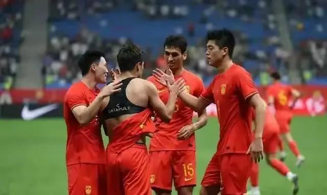 U23亚洲杯悄然来临！
中国队深陷死亡之组！
预测一下比分！
1、中国0：3日本