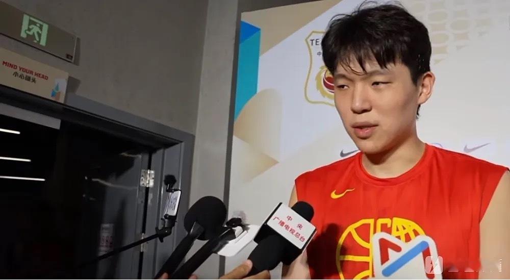 杨瀚森谈今晚对阵黎巴嫩：不要想太多，想法过多容易发挥失常！！！8月31日讯 男篮