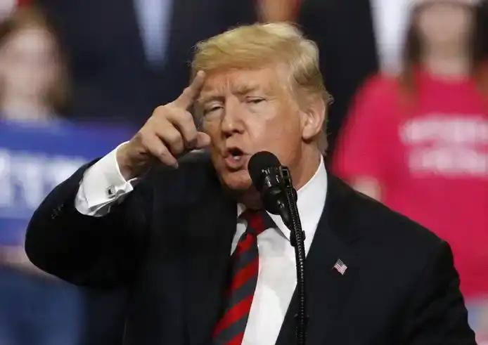 美国在赌，中国也在赌，美国赌中国不敢武力收复台湾，不敢打日本，而中国则在赌美国不