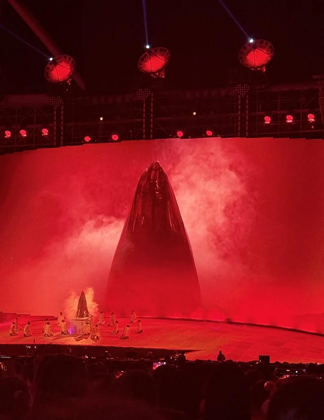 汪苏泷香港演唱会惊现摄魂怪
汪苏泷cos哈利波特中的摄魂怪汪苏泷 哈利波特 香港