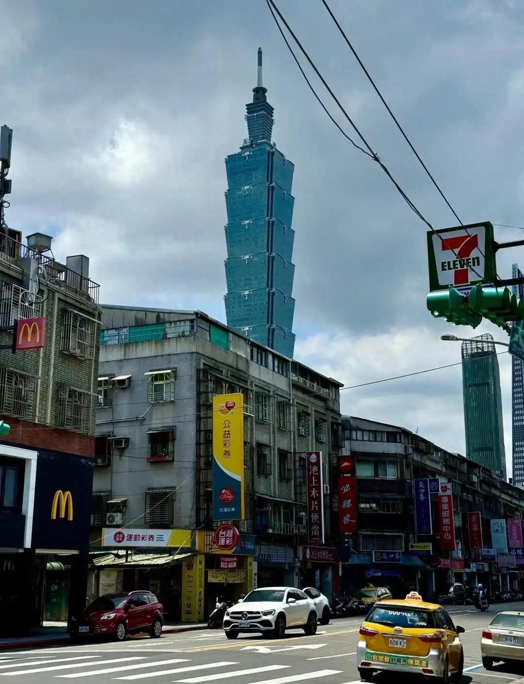 今天的台湾经济是真畸形！

最新消息报道，2026年一季度，台湾GDP增长率高达