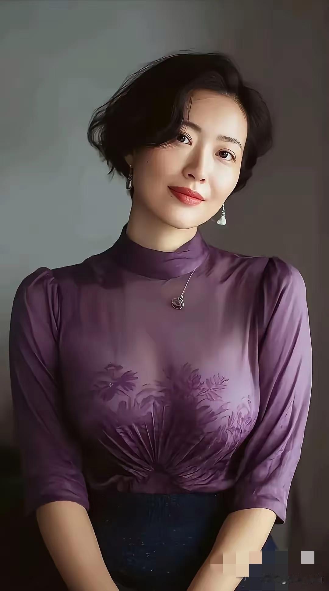 女人喜欢的男人。
都有一个共性，
那就是，
他有自己内在的“节奏感”

女人偏爱