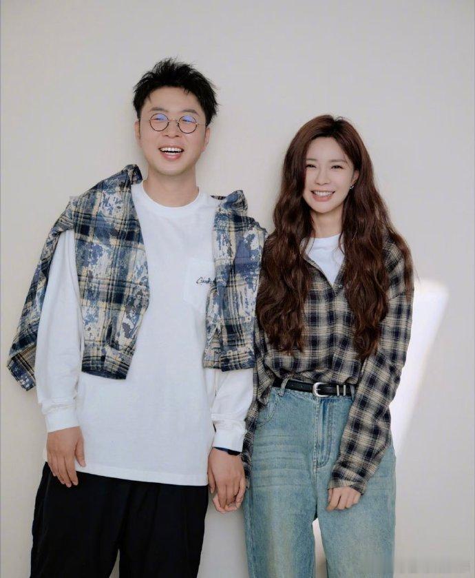 那英说沈梦辰嫁给东北人眼光太好了沈梦辰带海涛妈妈追星偶遇那英，一眼撞脸海涛的东北