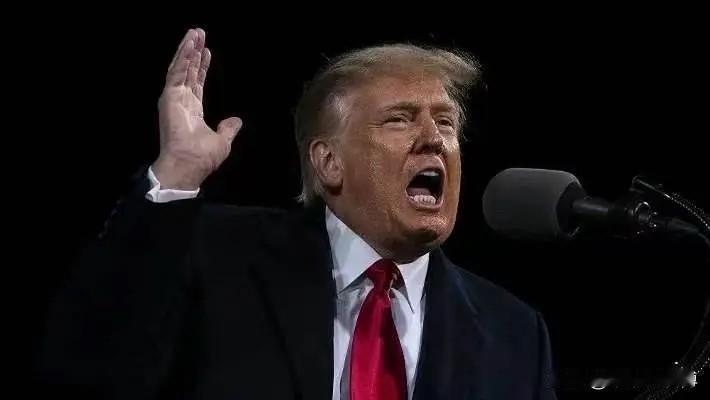 美国已经从事实上找到了对付伊朗的最有效办法，那就是海上封锁，如今又开始对霍尔木兹