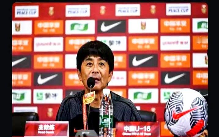 短短几天，两场比赛差别真大。

一场大胜看似顺风顺水，下一场就成了反面教材。
