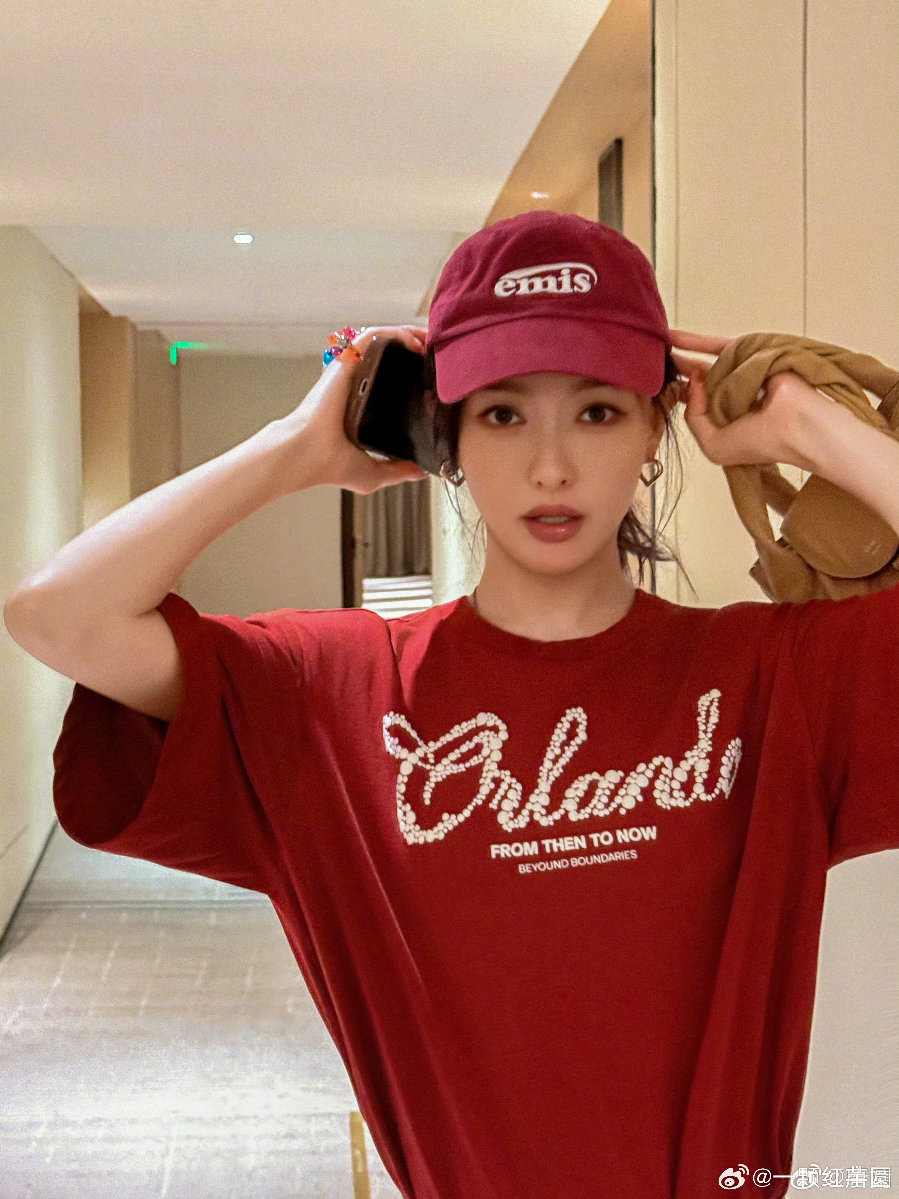 唐嫣 营业啦！运动风氧气美女！好米啊，少女感满满[太开心][太开心][太开心] 