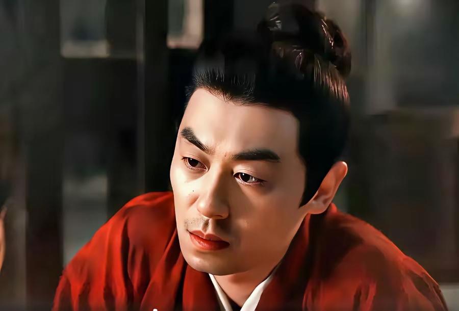 《大生意人》里朱亚文演配角，好多人替他可惜——这可是演过余占鳌、朱传武的人啊，一