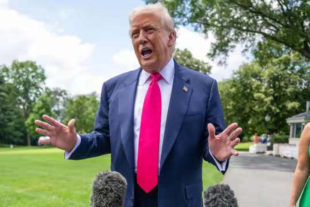 特朗普还没打伊朗，又将枪口对准古巴，中俄联手发出警告