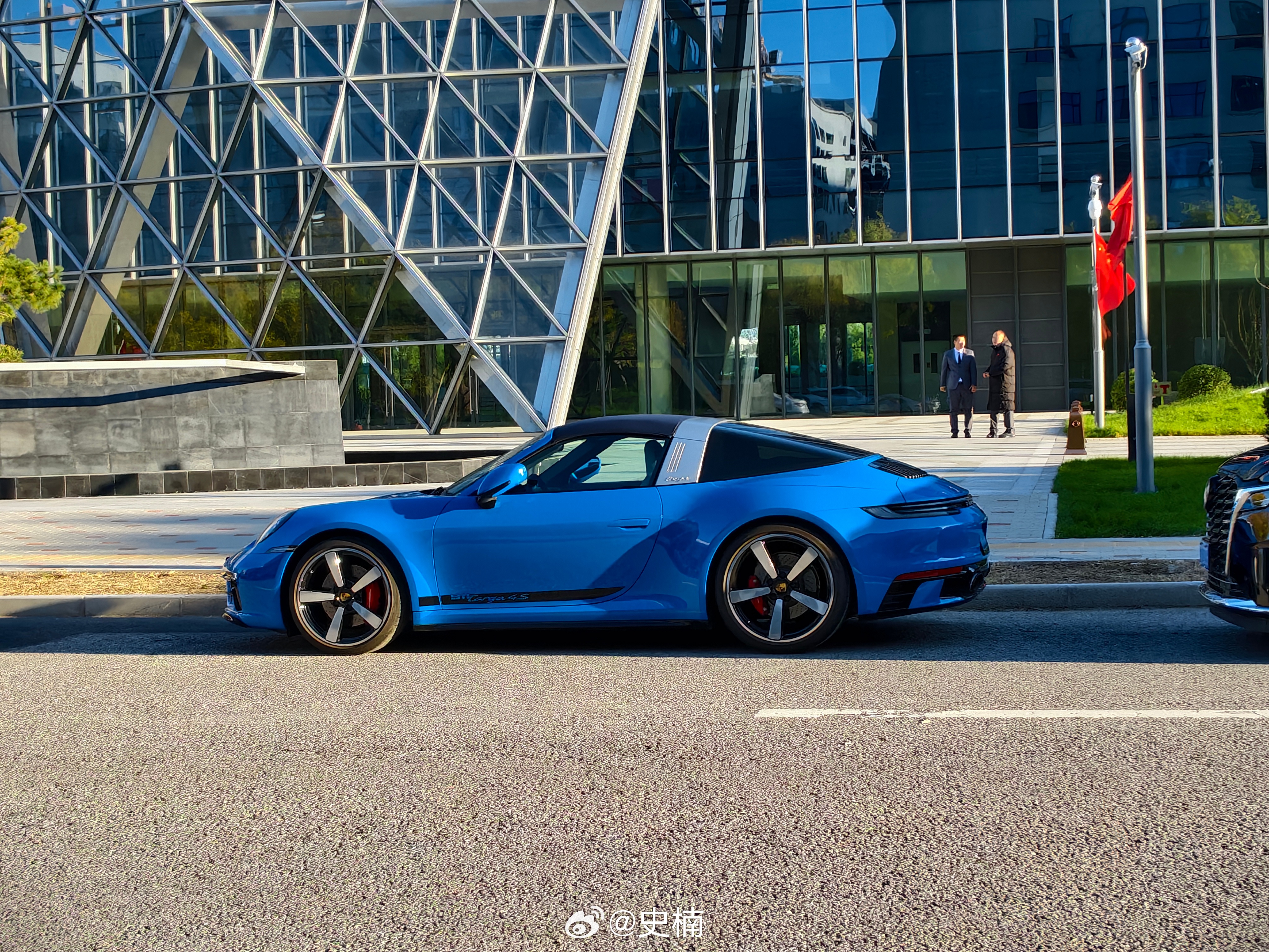 不考虑预算，第一直觉想选哪台[doge]你的下一台车  ​​​