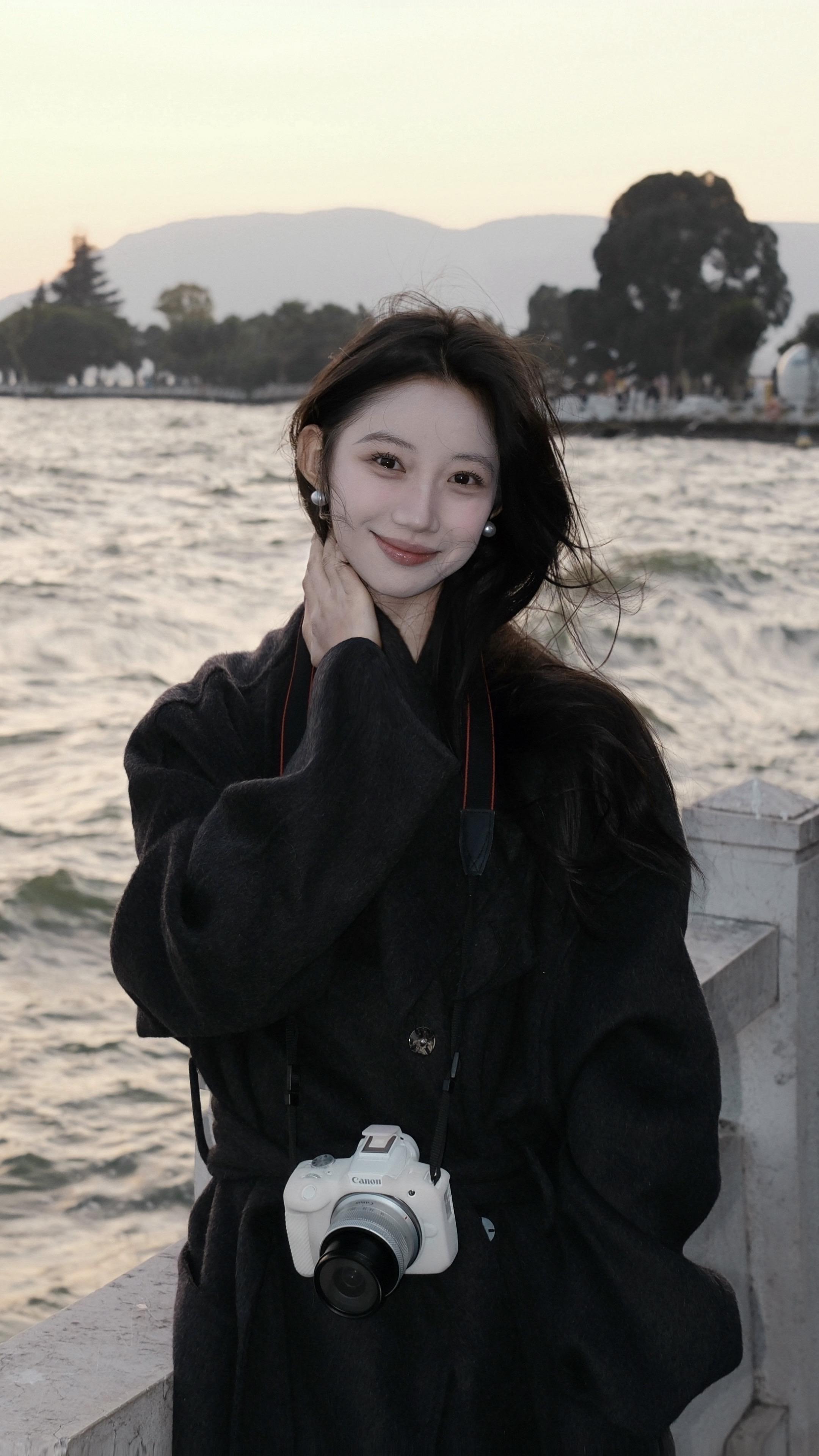 终其一生 如果非要等一个人的话 我想我要一双看到我心疼我的眼睛