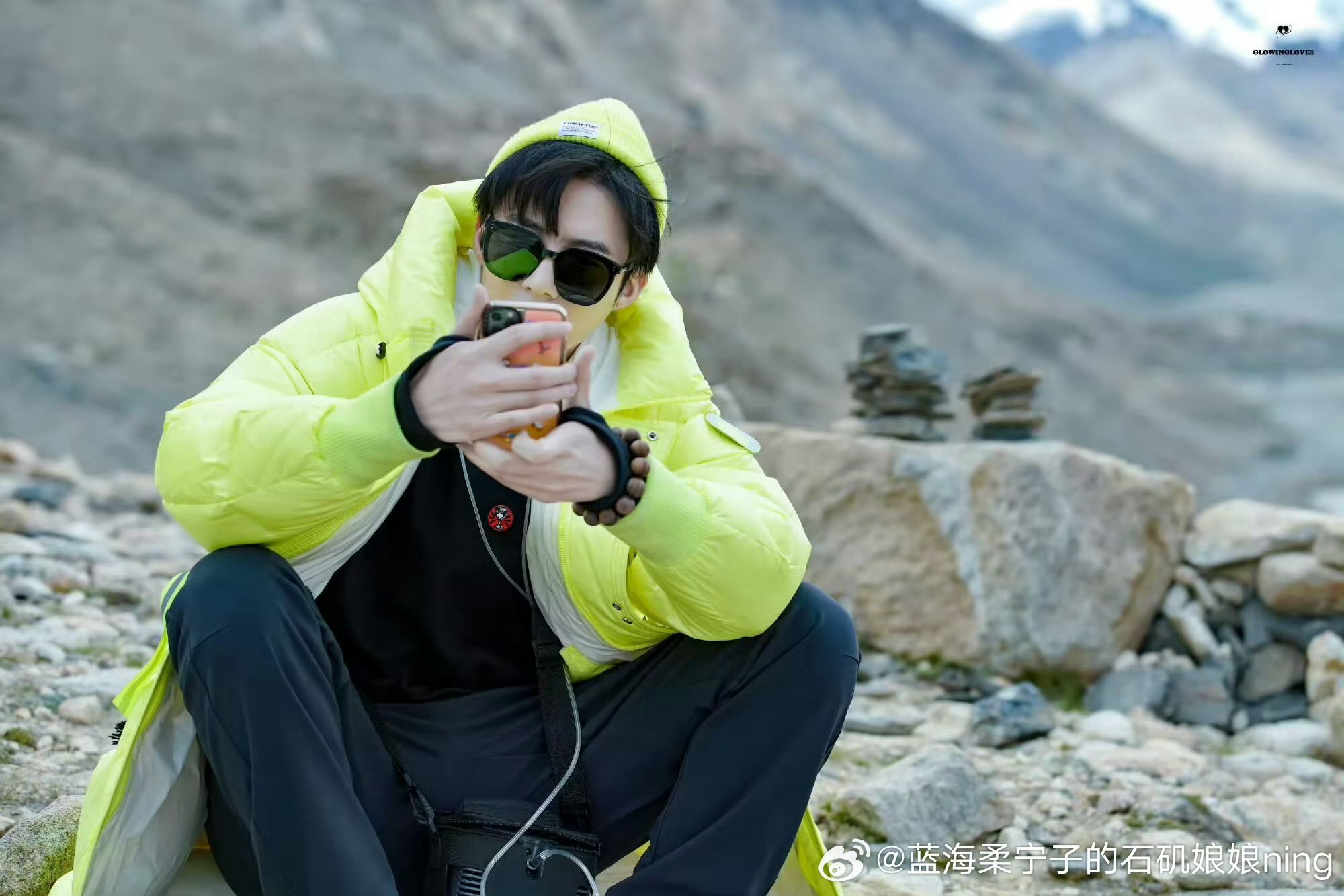 摩登兄弟 好适合颜色鲜艳的衣服