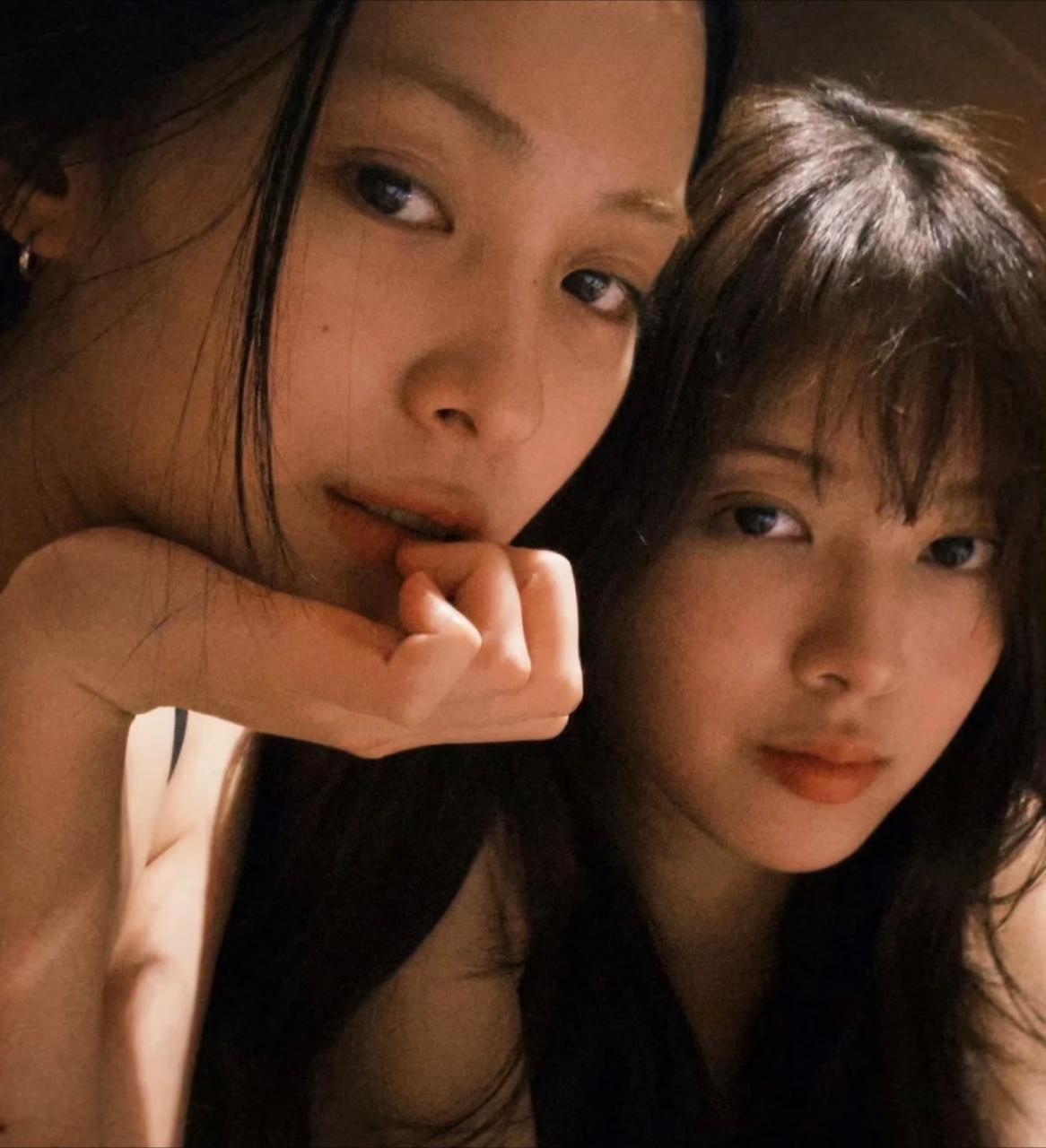 申/留/真×卢/正/义是睡前会视频通话的关系 ​​​