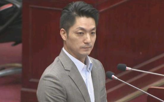 郑丽文获邀访问中国大陆，蒋万安出来表态了！
3月30日，蒋万安声称，应该持续透过