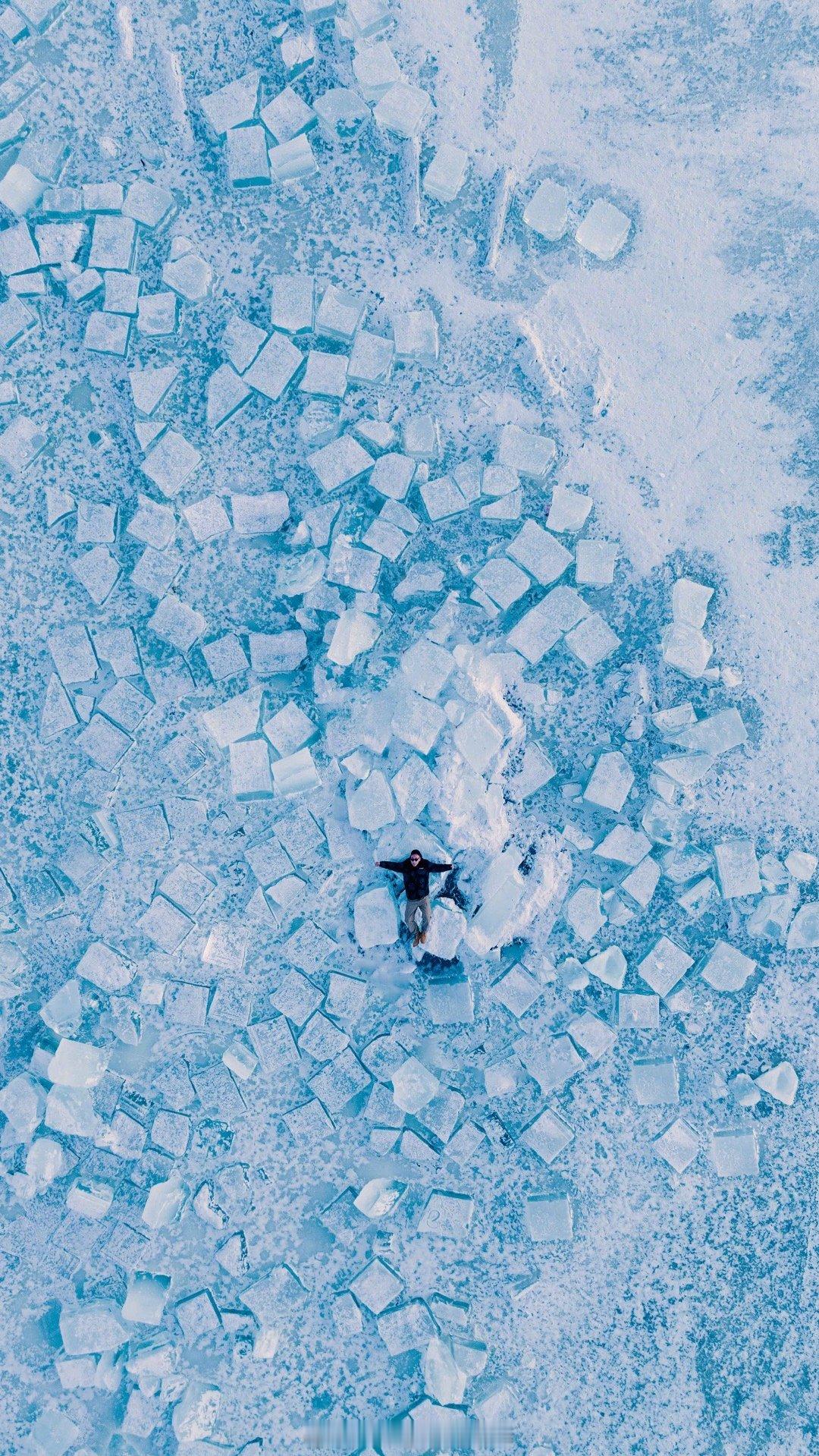 哈尔滨打卡攻略｜这些礼物让你成为朋友圈焦点！ ⛄️哈尔滨是一个充满魅力的城市，尤
