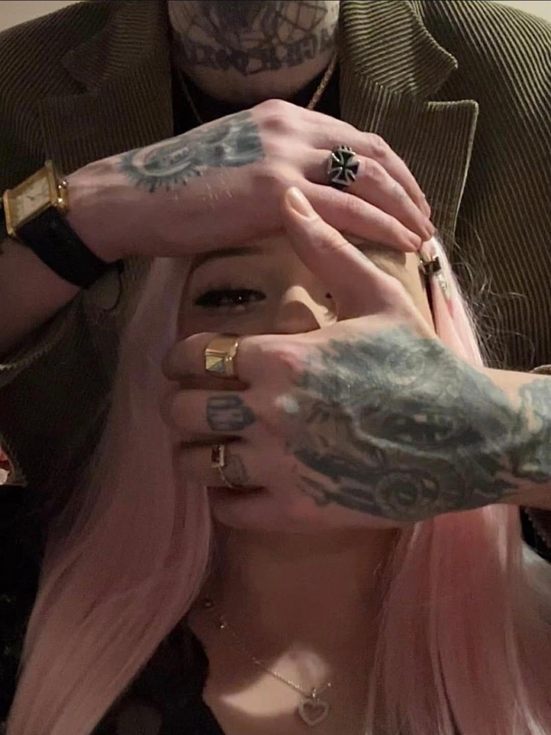 ⠀ 