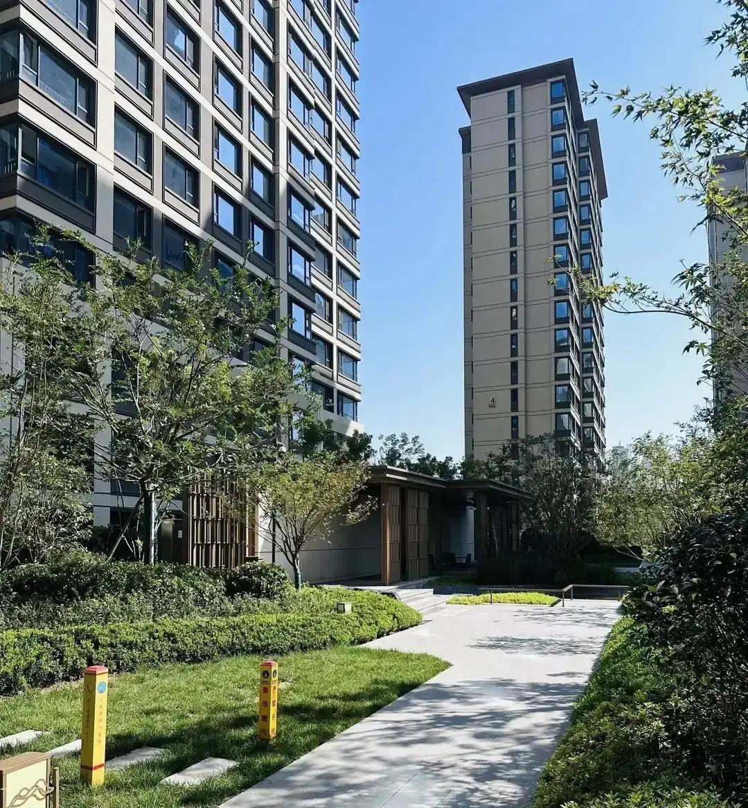 这事真是不知道跟谁说去，里外里不是人

给上大一的儿子在西安备的那套130平的四