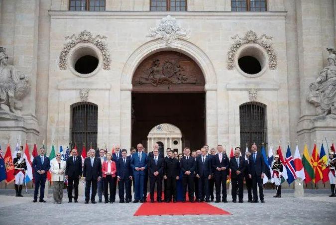 德国这是彻底不要脸了？跟日本意大利抱团投反对票，当年刽子手如今反过来替纳粹站台！
