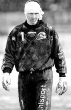 辽宁队1996-2000赛季甲A联赛外援一览：

1996年：韩成浩（朝鲜，守门