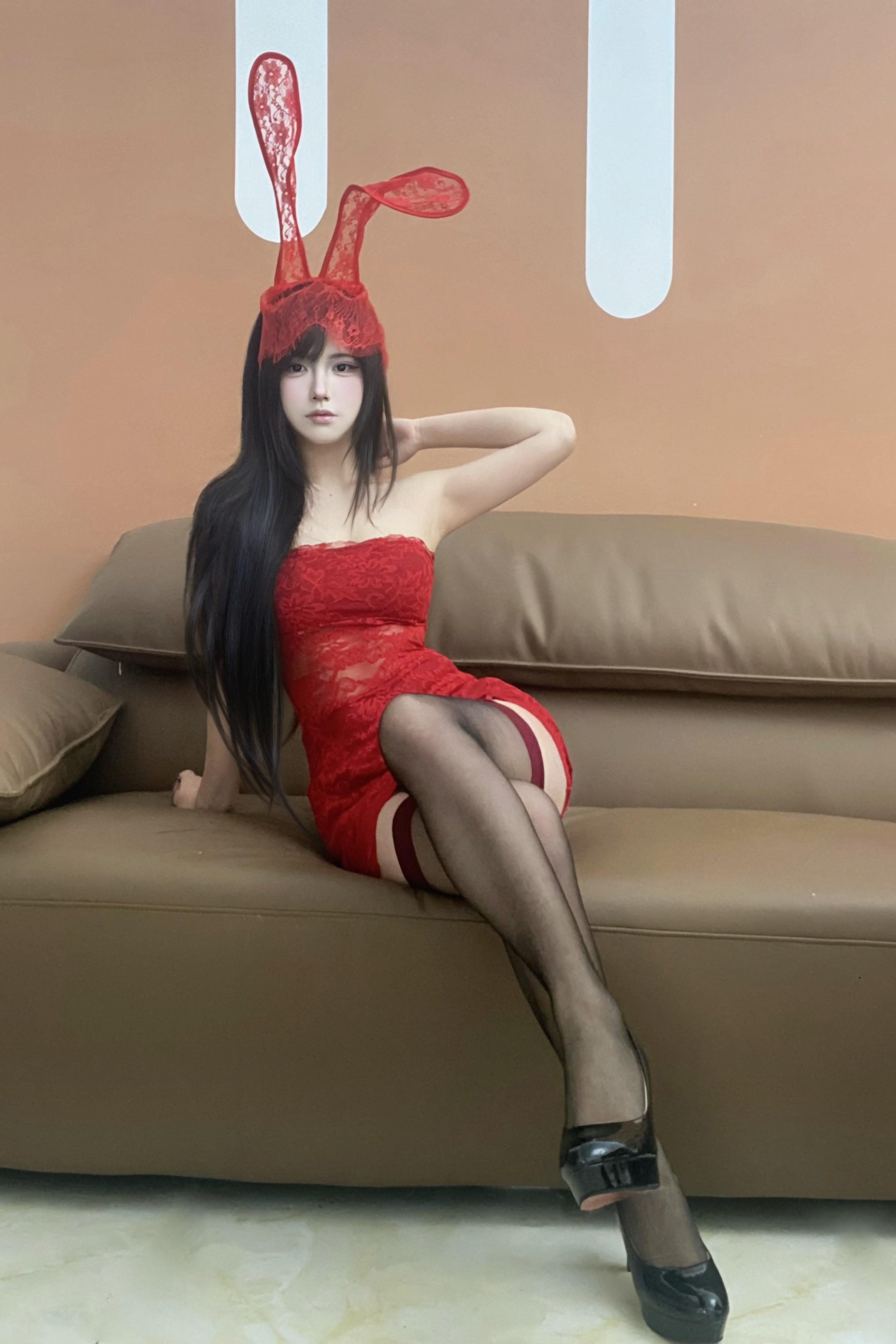 (៸៸᳐⦁⩊⦁៸៸᳐ )੭ﾞ