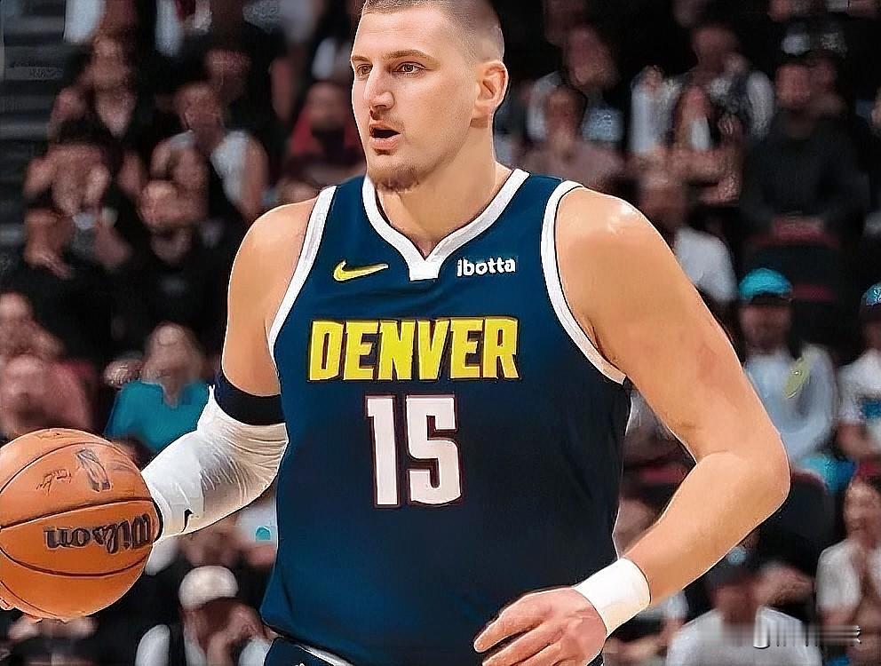 湖人名宿尼克杨真是语出惊人啊！
直言约老师是联盟假摔最多的球员。

尼克杨在今日