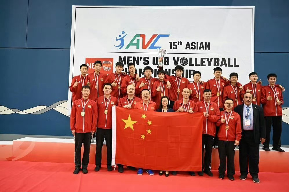 国际排联正式宣布中国获得2025年世界U21男排锦标赛承办权中国青年男排凭借东道