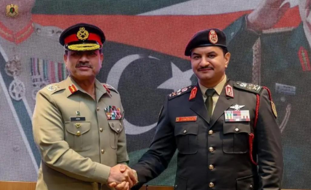 好家伙，巴基斯坦这波赚大了，中国也赚大了！路透社援引巴基斯坦国防部官员的消息表示