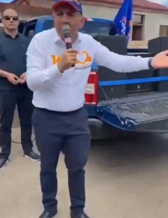 【亚美尼亚总理尼科尔·帕希尼扬驳斥了“投降”纳卡的指控，他表示这些领土不属于亚美