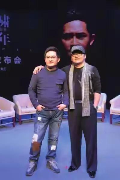 2012年，正在拍摄《父母爱情》的郭涛，应北京电台的邀请录制节目，碰到主持人刘啸