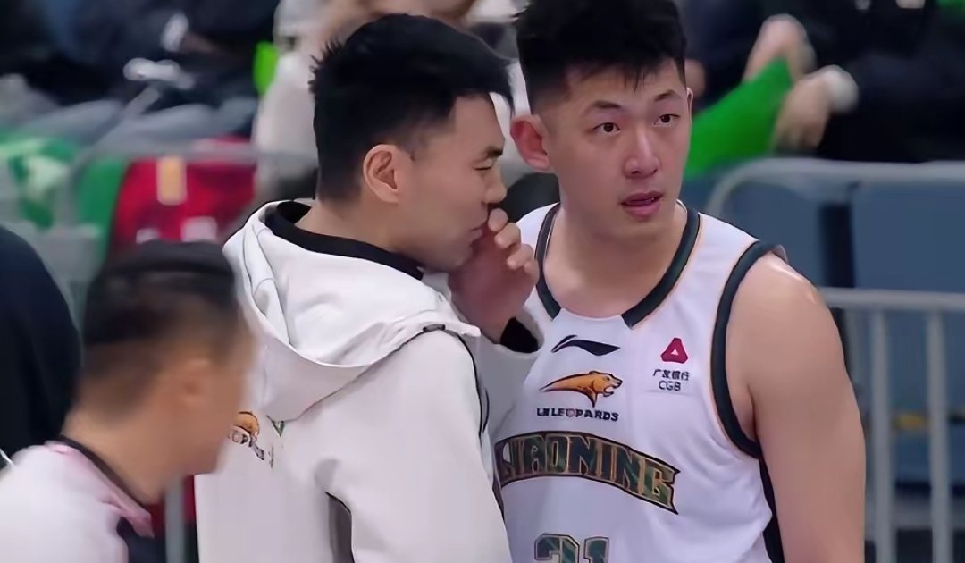 每当看到有一部分球迷说杨指导不爱启用新人这种说法的时候，这种球迷纯纯耗子扛枪窝里