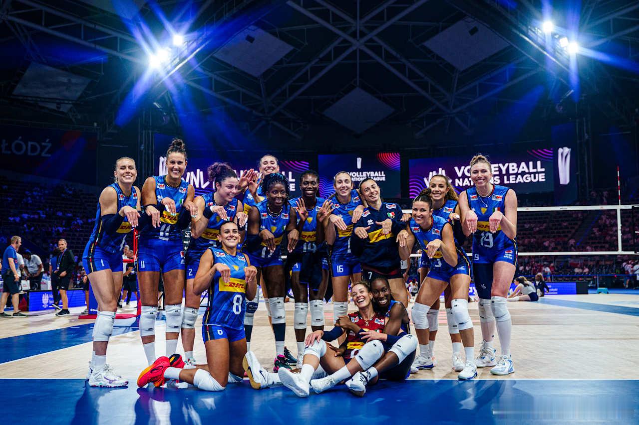 2025世界女排联赛 ⚡️ 25年进入女排VNL总决赛四强的球队及半决赛对阵，与