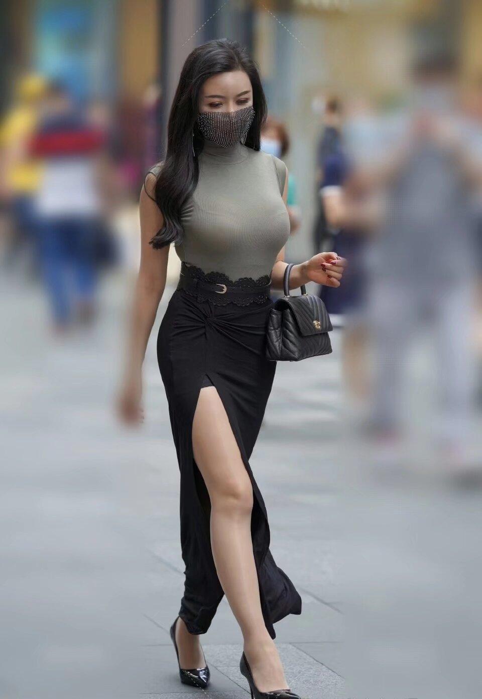 有人说，成年人的爱情，不是转账就是娶你，其它的都是扯淡。