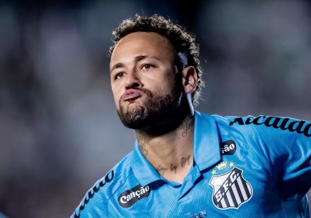 33岁内马尔狂飙：18分钟3球 带队逃离降级区！全队跪地庆祝！！！巴甲联赛第37