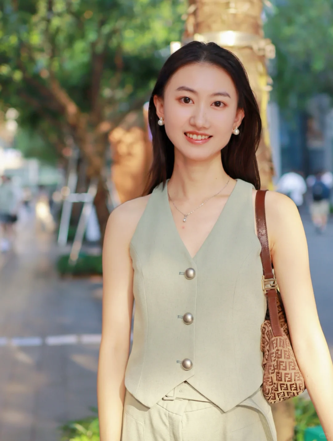 搞钱洞察：博主5万粉也能月入5万