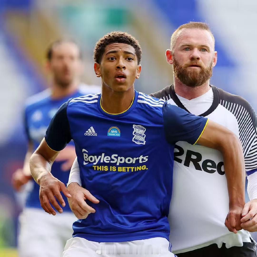 19/20赛季英冠，贝林汉姆单防鲁尼，有一种张学良在听周杰伦唱歌的即视感 