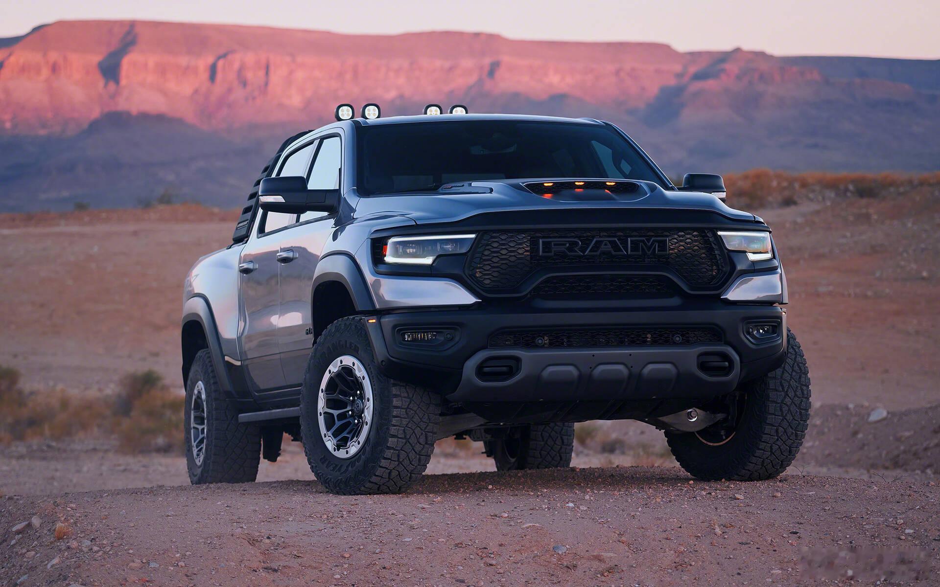 名车志新闻 高性能越野皮卡再临，Ram 1500 TRX 将回归。·  Stel