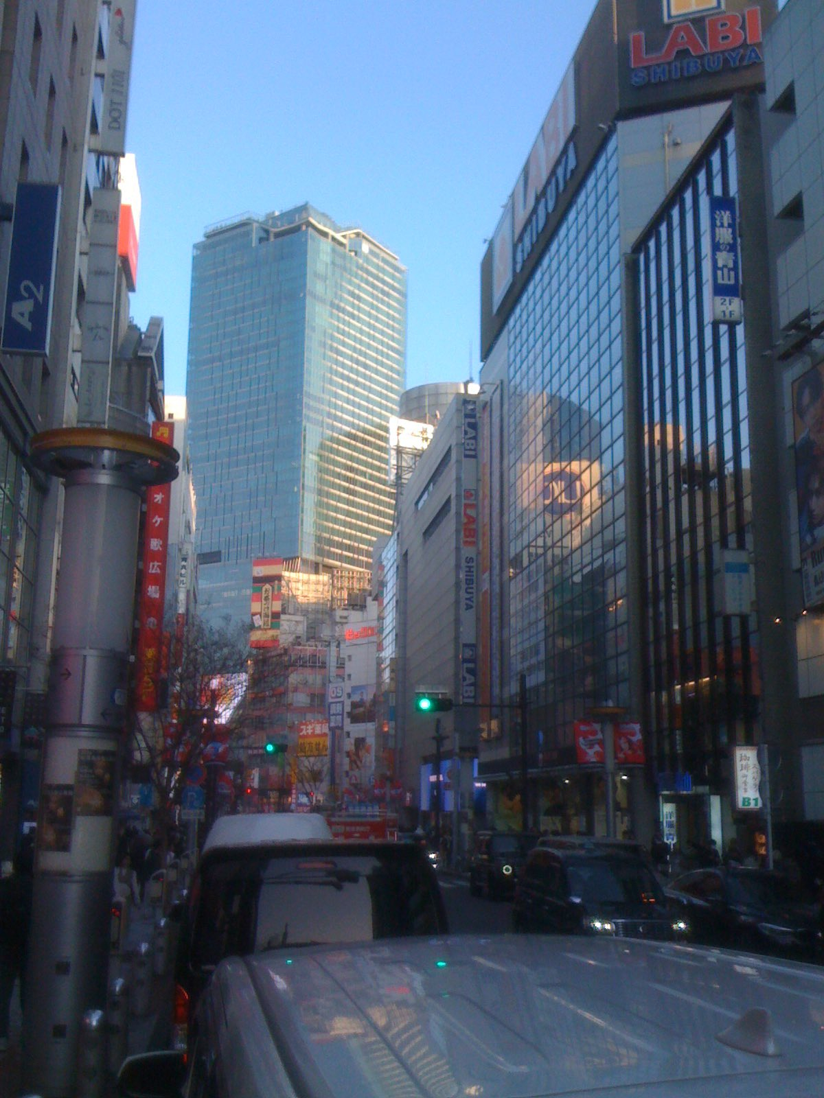 用iPhone1拍摄的日本街景，有种90年代的感觉
