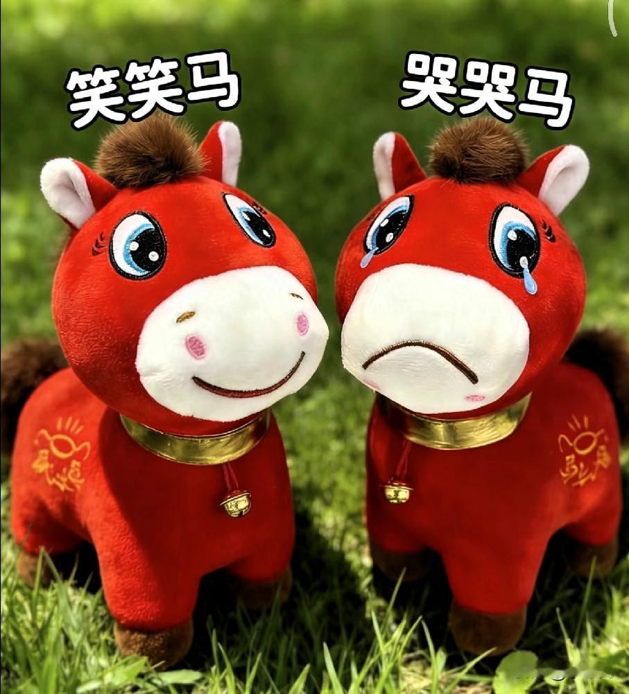 谁能想到，义乌工人缝反嘴巴的小马玩偶，居然成了全网疯抢的顶流！这只耷拉嘴角、委屈
