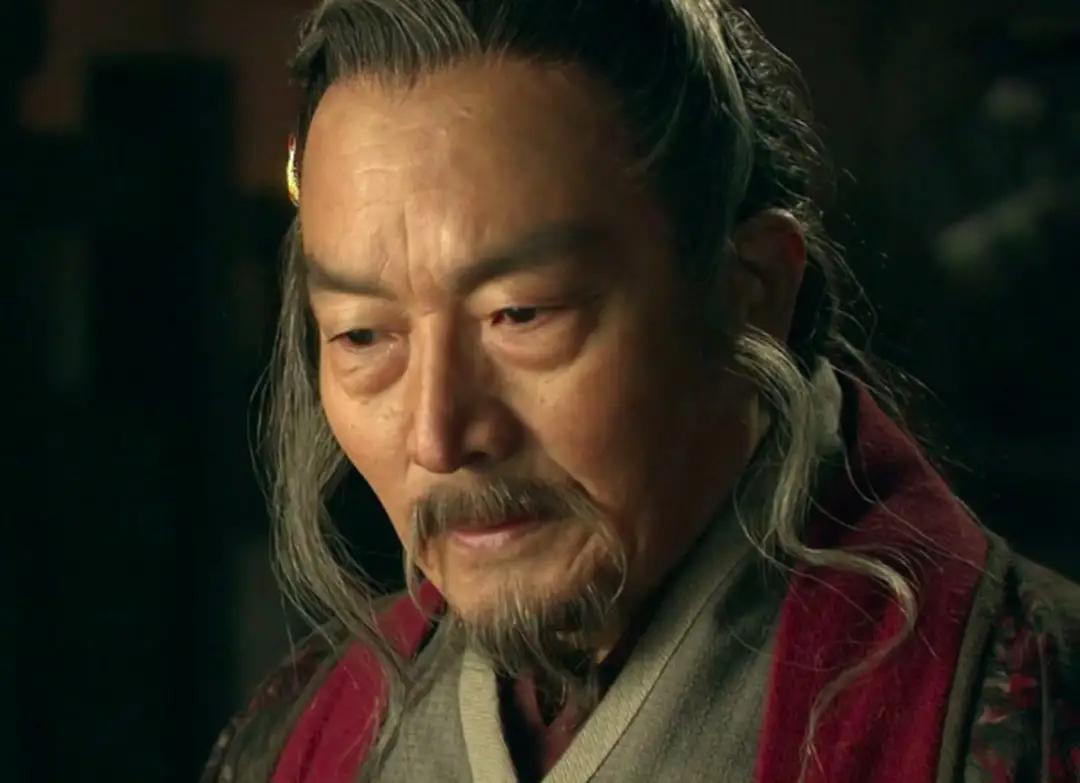 蒯彻对韩信说了一句话，韩信让他做了自己帐下谋士，
西汉时期，蒯彻是一位有能力的辩