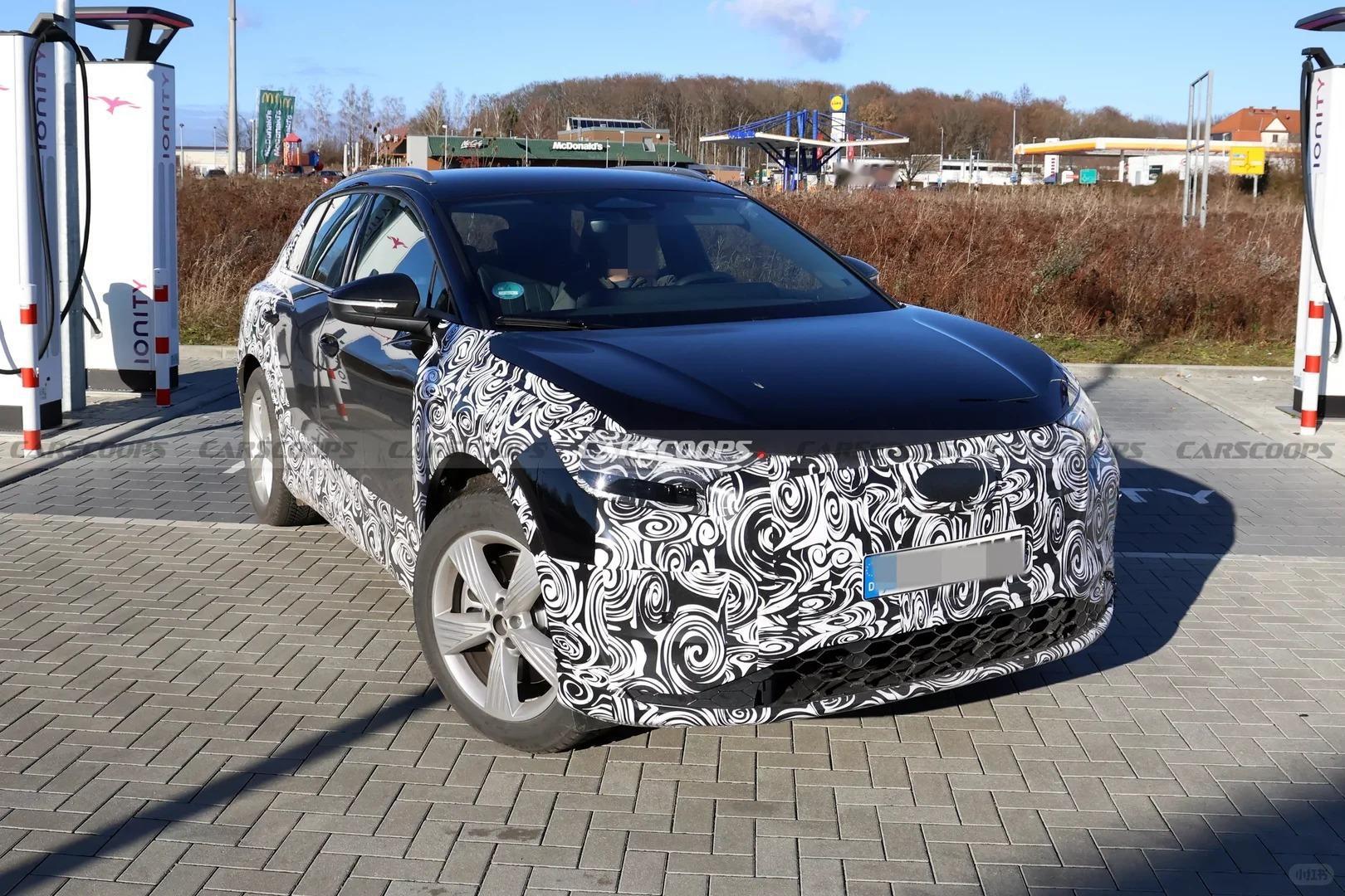 奥迪Q4 e-tron的测试车被拍到了，仅是中期改款，还是MEB平台的豪华版ID