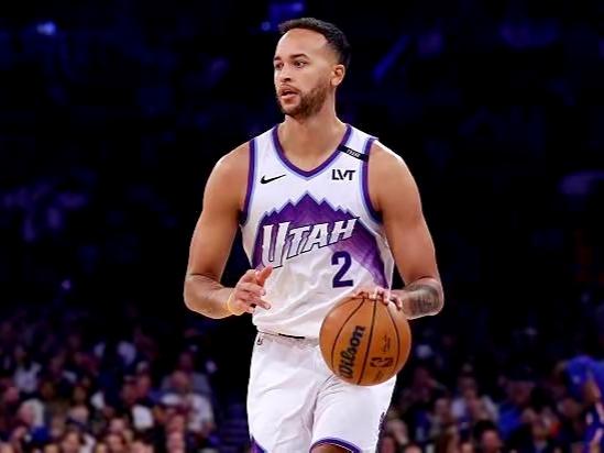 不得不承认，李凯尔才是亚洲第一锋线

在今天爵士对阵快船的比赛中，李凯尔替补登场